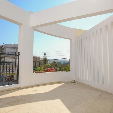 Spacious 2 BR appartment near mall Paphos Exterior foto